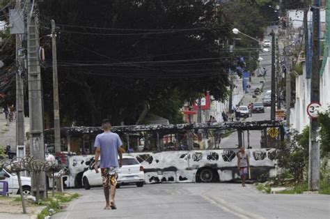 3 dead in rioting blamed on gangs in Brazil’s northeast